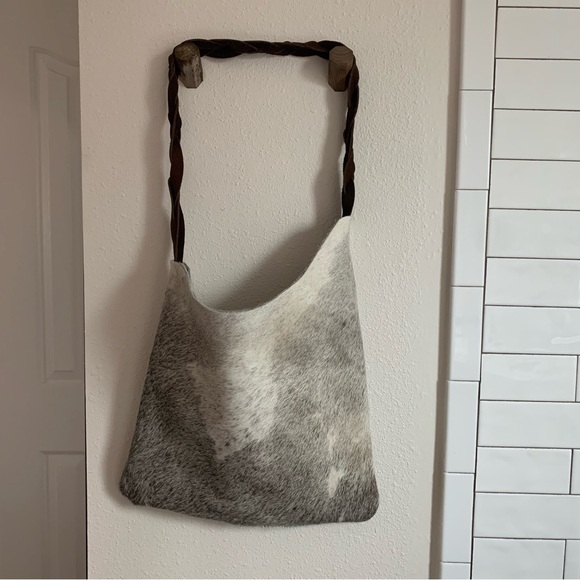 Emily Yellow Brindled Cow Hide Bag with leather braid strap - Picture 2 of 7